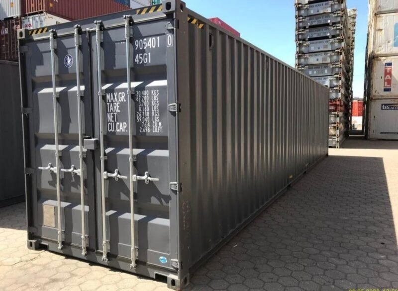 20-foot dry shipping container - Image 6