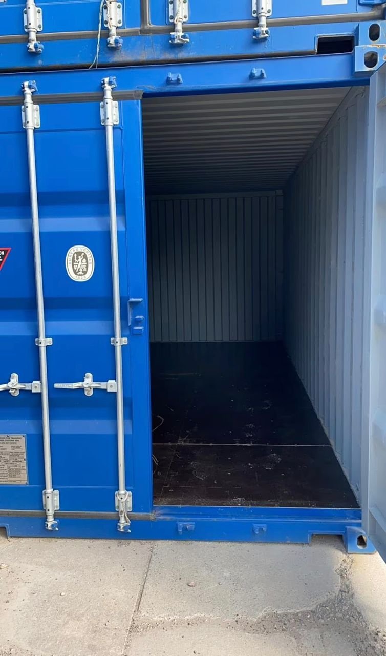 20-foot dry shipping container - Image 2